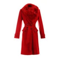 Crveni kaput sa krznom