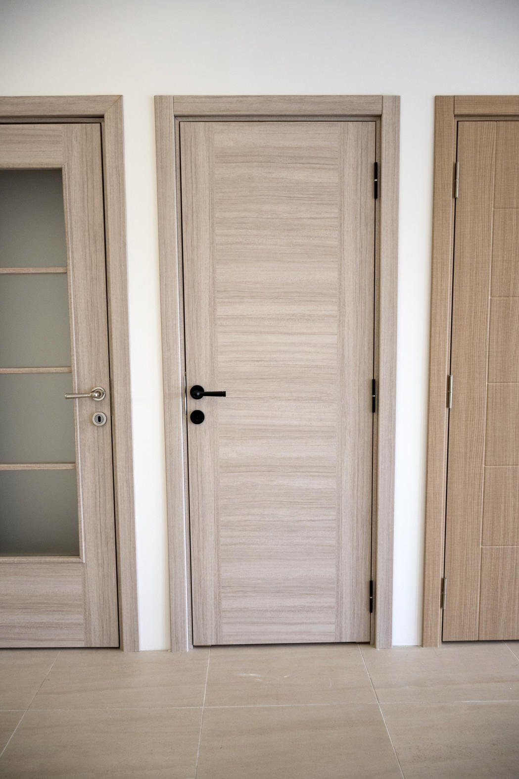 Jednokrilna drvena sobna vrata 90 cm × 200 cm