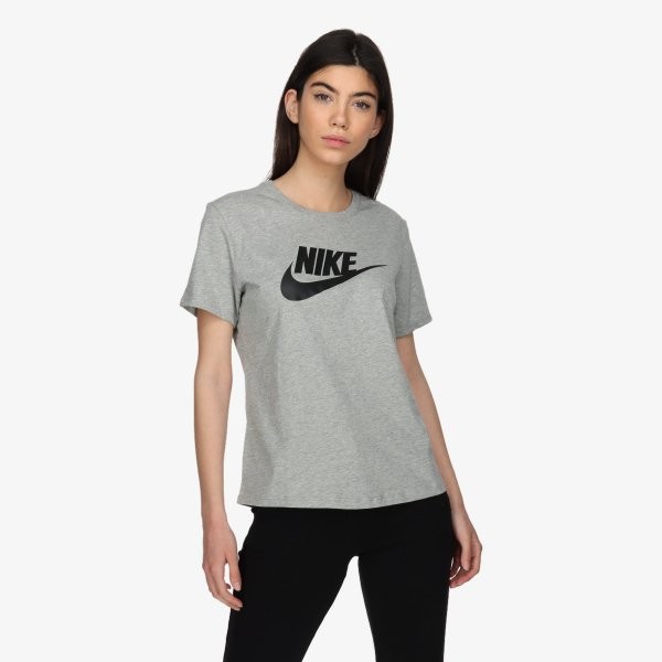 Nike Sportswear Essential