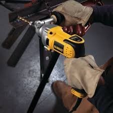 Dewalt udarna busilica