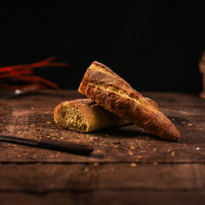 Francuz hljeb s kukuruznim brašnom