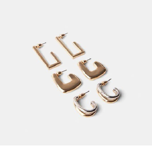 TRENDY GOLD EARRINGS SET