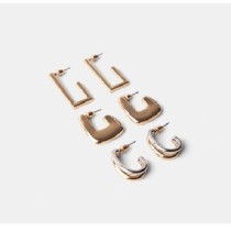 TRENDY GOLD EARRINGS SET