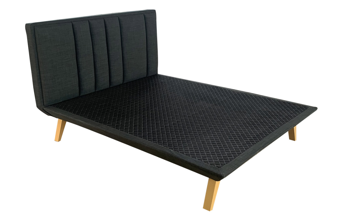 Hampton II Bed 160x210x111 cm