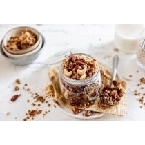 GRANOLA SA ORASASTIM PLODOVIMA