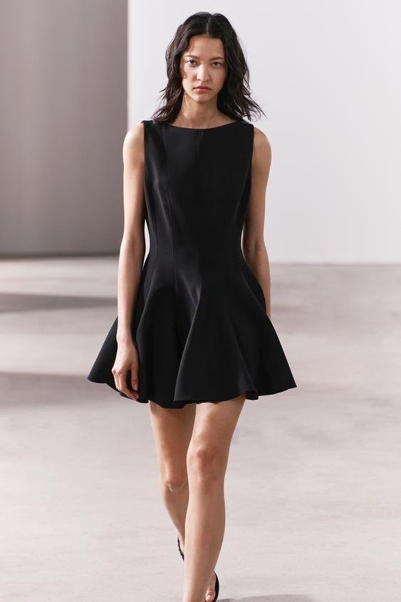 KRATKA HALJINA - Okrugli izrez