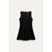 KRATKA HALJINA - Okrugli izrez