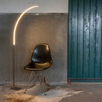 Moderna podna lampa od čelika sa LED i 3-stepenim dimerom - Moderan