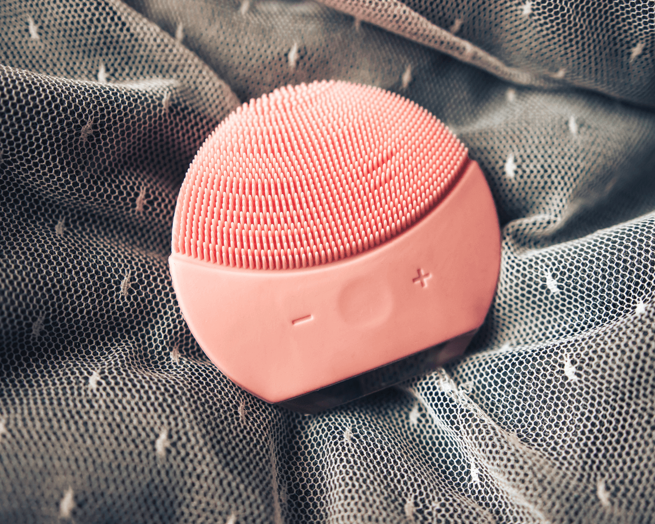 Silikonski masažer lica