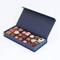 Praline - srednja luksuzna kutija sa magnetom